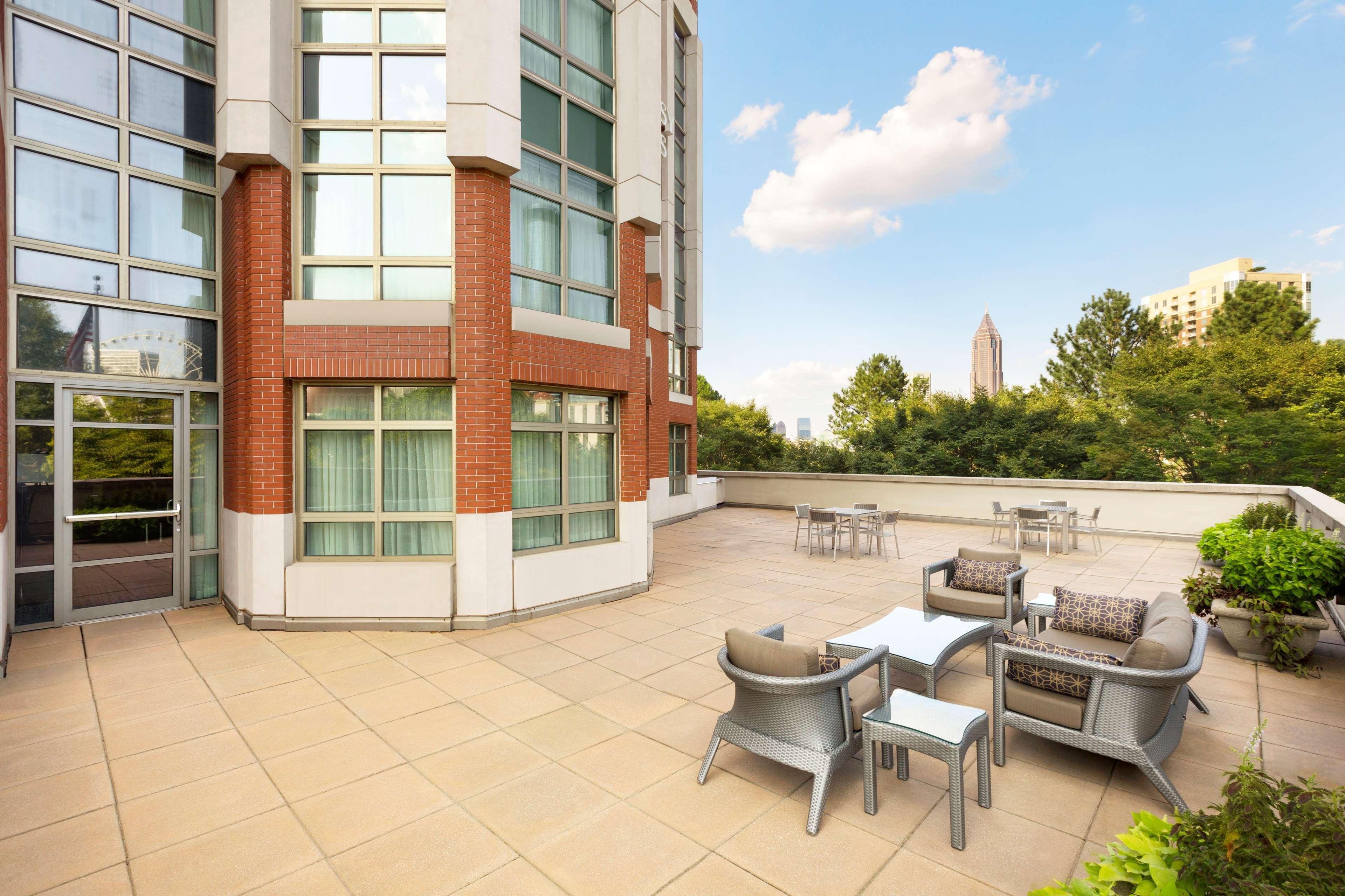 Embassy Suites By Hilton Atlanta At Centennial Olympic Park Exterior foto